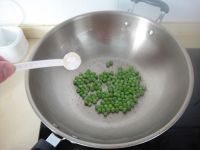 青豆炒虾仁