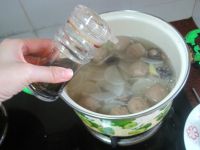 牛肉丸白萝卜汤煲