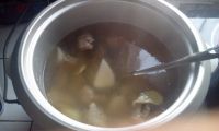 山药排骨番茄汤