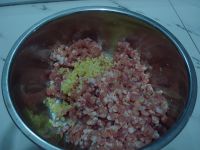 三鲜韭菜肉馅水饺