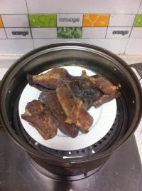 白菜梗炒酱油肉