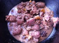 炖牛肉