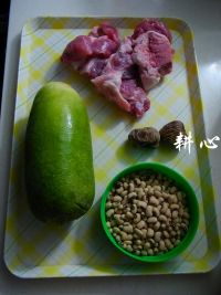 青萝卜眉豆排骨汤