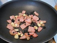 培根蒜头豆豉炒苦瓜