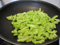 培根蒜头豆豉炒苦瓜