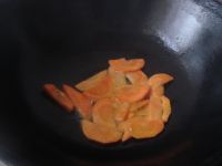 胡萝卜炒羊肝