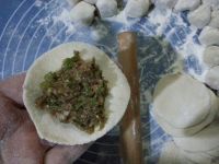 龙豆角平菇馅饺子