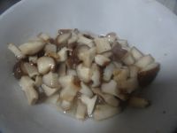 香菇鸡丁豆腐羹