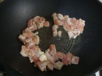鸡丁炒虾仁