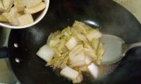 白菜炖豆腐