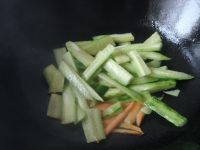 黄瓜炒火腿