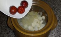 山药红枣银耳粥