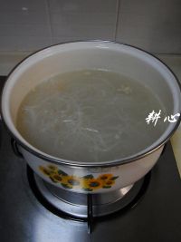 鱼饼番茄米粉汤