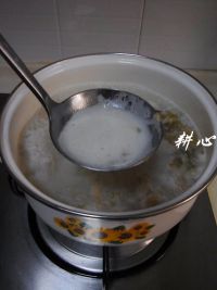 鱼饼番茄米粉汤