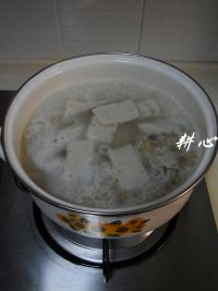 鱼饼番茄米粉汤