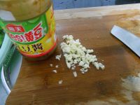 豆酱烩生菜
