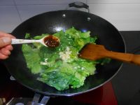 豆酱烩生菜