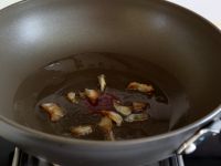 腊肉包菜