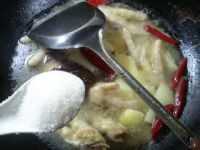 土豆烧凤爪