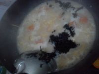 西红柿鸡蛋紫菜汤