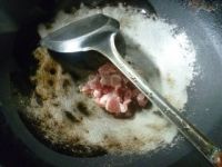 蒜薹五花肉炒年糕
