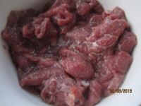 酸荞头炒牛肉