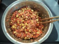 胡萝卜玉米猪肉蒸饺
