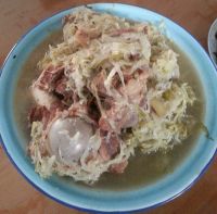 酸菜大棒骨