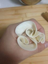 冬笋香菇鲜肉烧卖