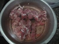 三鲜酸菜排骨汤