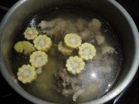 三鲜酸菜排骨汤