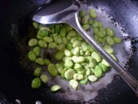 羊尾笋炒蚕豆