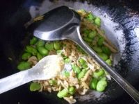 羊尾笋炒蚕豆
