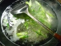 芦笋炒腊肠