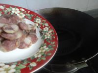 杏鲍菇炒腊肠