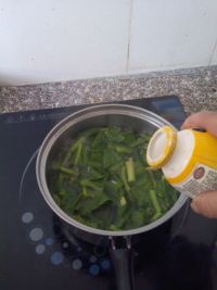 菠菜蛋花汤