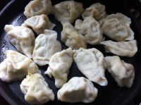 煎饺子