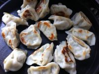 煎饺子