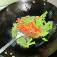 鱼香莴笋条