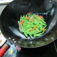 鱼香莴笋条