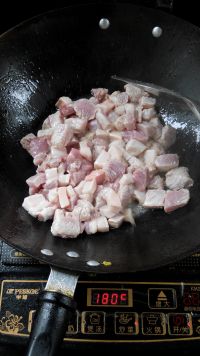 香芋红烧肉