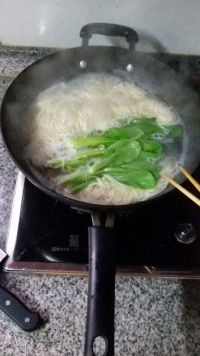 青菜肉丝面