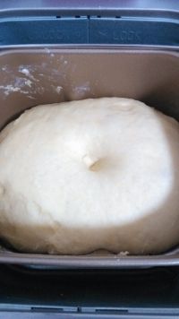 北海道巨蛋牛奶面包