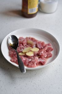 皮蛋咸肉粥