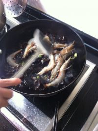 海鲜木耳面条