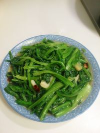 素炒油麦菜