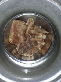 凉拌猪排肉