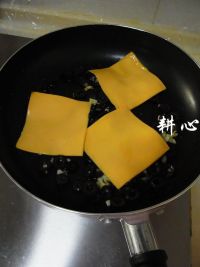 芝士黑橄榄炒通心粉