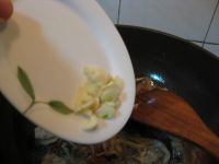 蘑菇炒肉