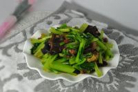 芹菜肉末
